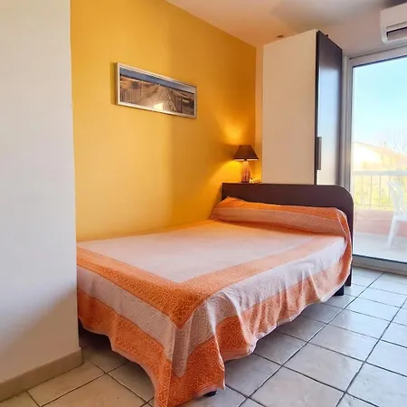 Apartament Avec Balcon A - 20 M² - Vue Sur Jardin Hyères