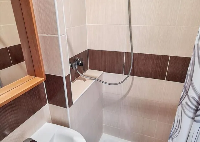 Avec Balcon A - 20 M² - Vue Sur Jardin